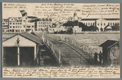 Curaçao, Queen Emma Bridge