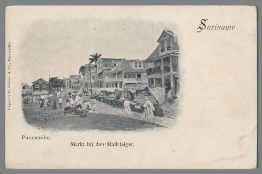 Paramaribo: Market at the Mailsteiger