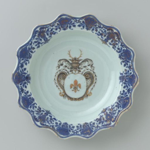 Soup plate with the coat of arms of the Swellengrebel family