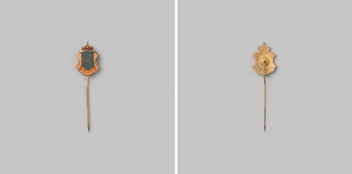 Orange brooch commemorating the 35th anniversary of the reign of Her Majesty Queen Wilhelmina