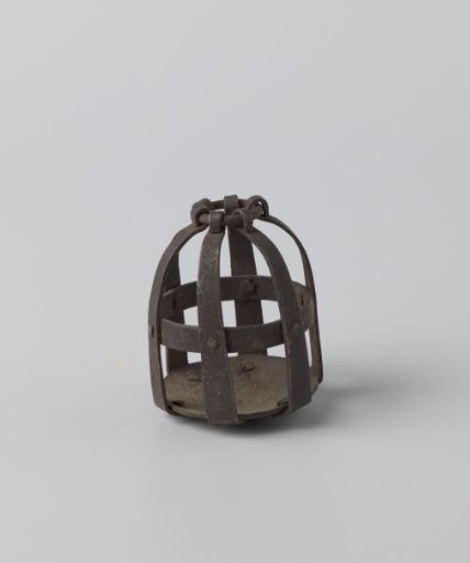 Model of a framework for fire and light shells with a light shell mold