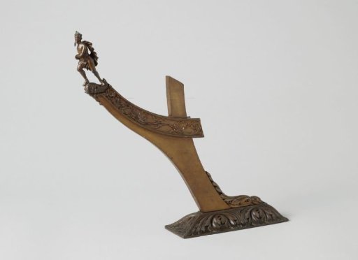 Model of a figurehead