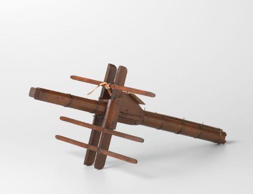 Model of the Upper Part of a Made Mast