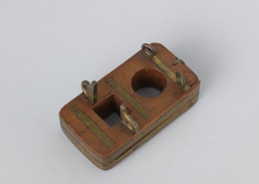 Model of a Topmast Cap