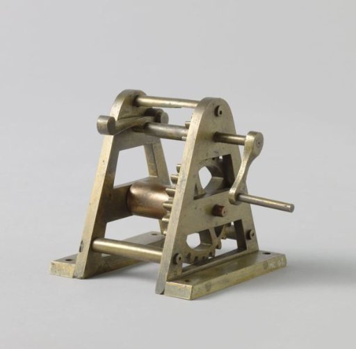 Model of a Winch for a Pile Driver