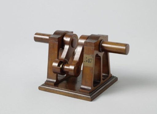 Model of a Disengaging Gear for Paddle Wheels