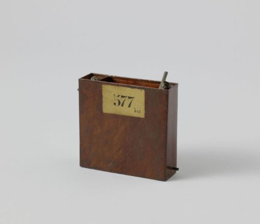 Model of a Filtering Machine