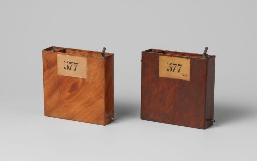 Two Models of Filtering Machines
