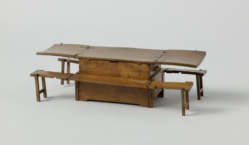 Model of a Mess Table