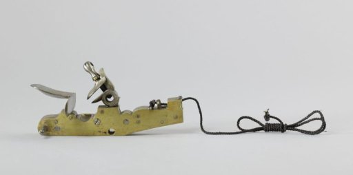 Gunlock (Flintlock) for a 6-Pounder Cannon