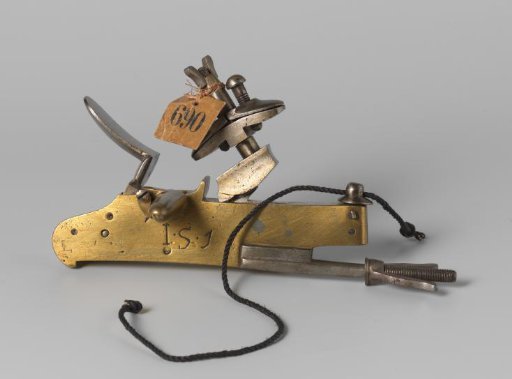 Gunlock (Flintlock) with a Double Flint