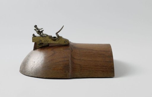 Gunlock (Flintlock) on a Dummy Breech of a 36-Pounder Carronade