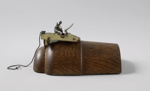 Gunlock (Flintlock) on a Dummy Breech of a 12-Pounder Carronade