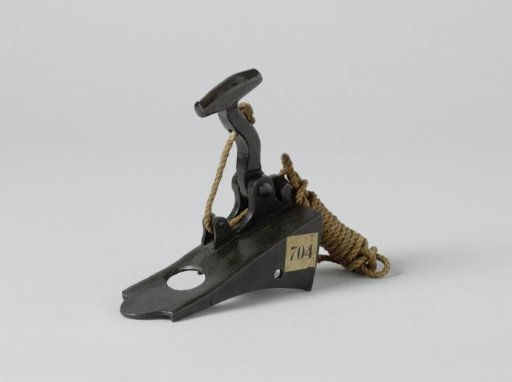 Gunlock (Percussion) for a Carronade