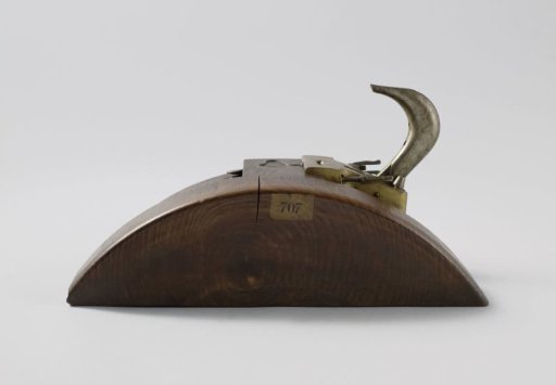 Gunlock (Percussion) on a Dummy Breech of a 36-Pounder Cannon