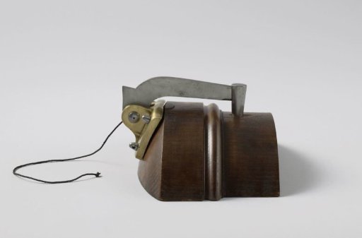 Gunlock (Percussion) on a Dummy Breech of a 12-Pounder Cannon