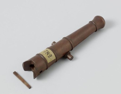 Model of a Breech-Loading Gun