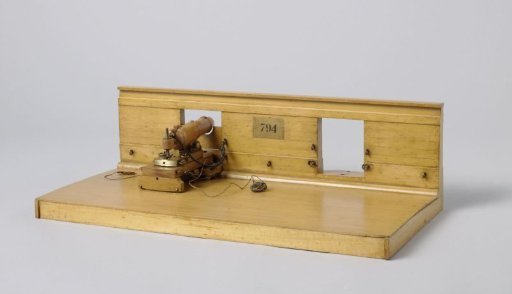 Model of a 30-Pounder Carronade on Deck