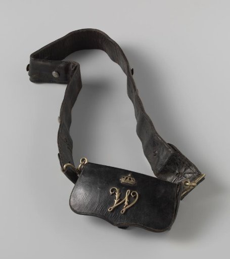 Cartridge pouch with bandolier worn by C.J.H. Count van Limburg Stirum, colonel adjutant of H.R.H. the Prince of Ora
