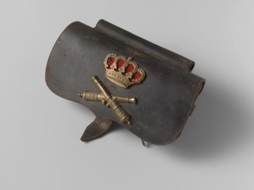 Cartridge pouch with bandolier worn by C.J.H. Count van Limburg Stirum, colonel adjutant of H.R.H. the Prince of Orange