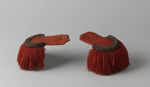 Epaulette