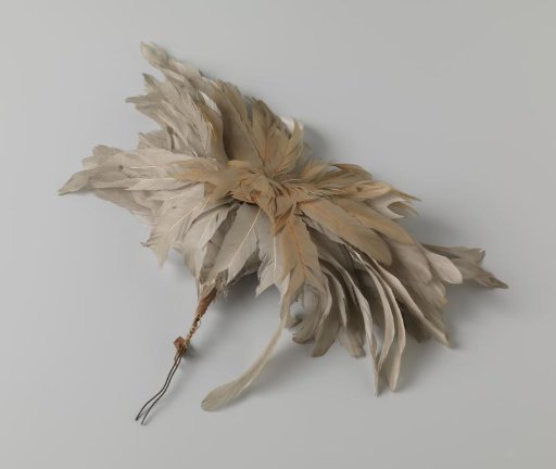 Standing plume of light grey hanging feathers