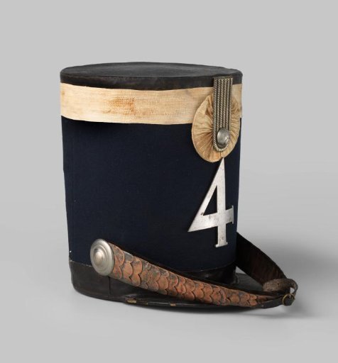 Shako of the 4th Dragoon Regiment, M 1823