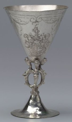 Small beaker with the coat of arms of Michiel Adriaenszoon de Ruyter