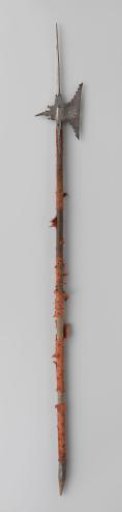 Halberd with hook decorated with two clover leaves