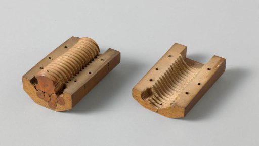 Model showing how charges can be loaded into cannons