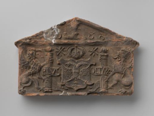 Hearth tile with the coat of arms of Charles V