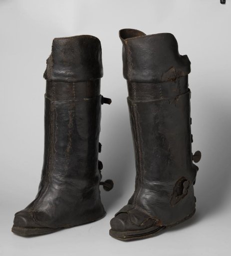 Left Postillion Boot