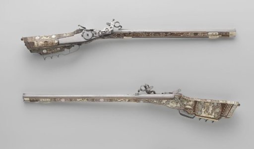 Pair of wheellock pistols with key belonging to Cornelis Tromp