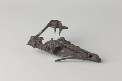 Flintlock, presumably intended for a large cavalry pistol or musket
