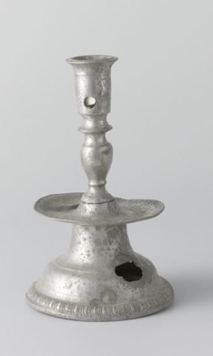 Candlestick, four-part with varying foot, flat candle-dish and baluster-shaped shaft