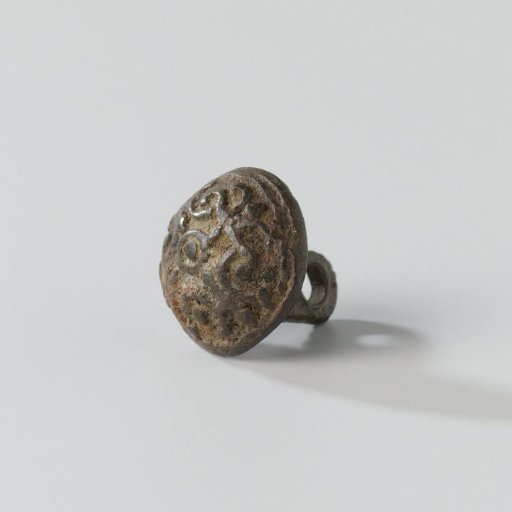 Knob decorated with lilies