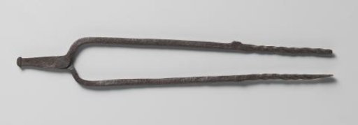 Andiron with cooking pots and a pair of fire tongs