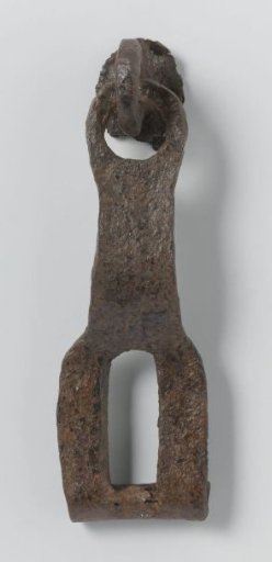 Slide consisting of a raid and ring with spring catch