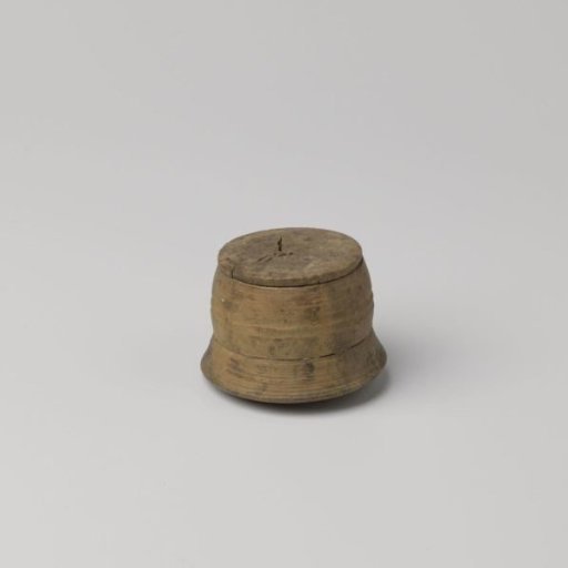 Wooden box