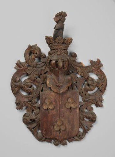 Wooden Coat of Arms with Three Clover Leaves in the Shield, from the Hopman Family