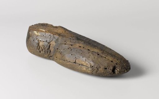 Shoe Last for a Court Shoe