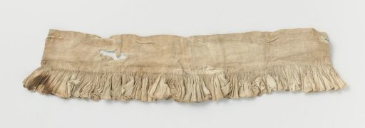 Ruff with Pleats