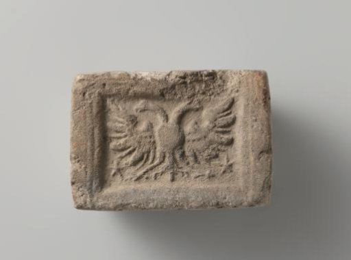 Hearthstone with a double-headed eagle and two stars