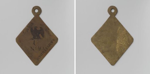 Manufacture Imperiale de Tabacs in Amsterdam, carrying sign, worn by one of the workers, no. C 40