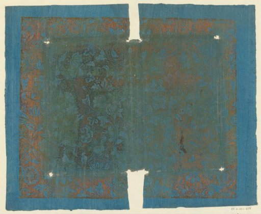 Sheet with flowers and fruit