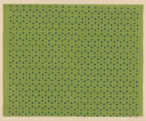 Sheet with alternating scatter pattern of motifs