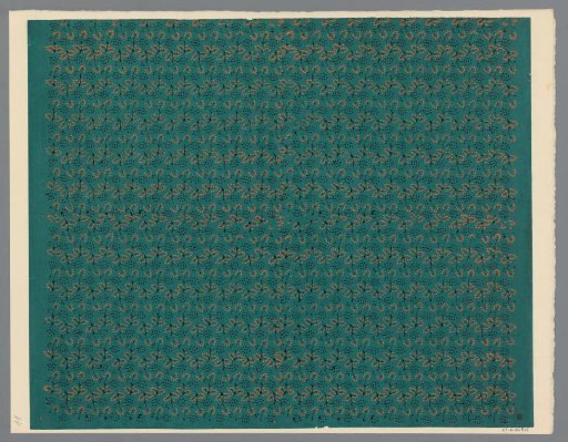 Sheet with scattered pattern of leaf motif