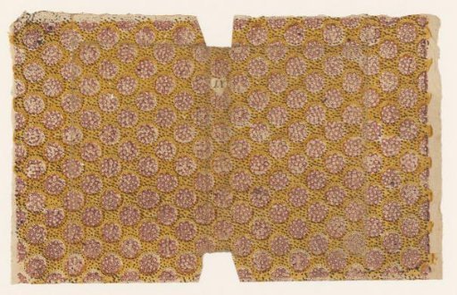 Sheet with scattered pattern of round motifs