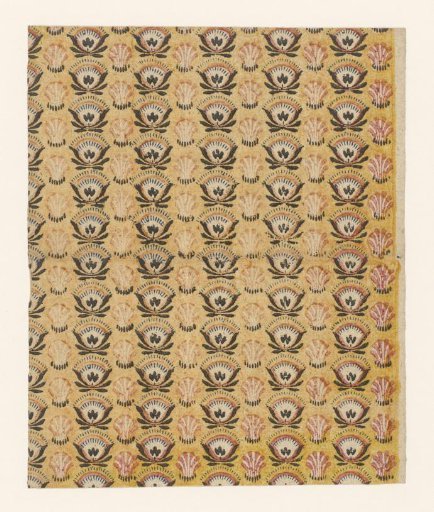 Sheet with band pattern of floral and leaf motifs