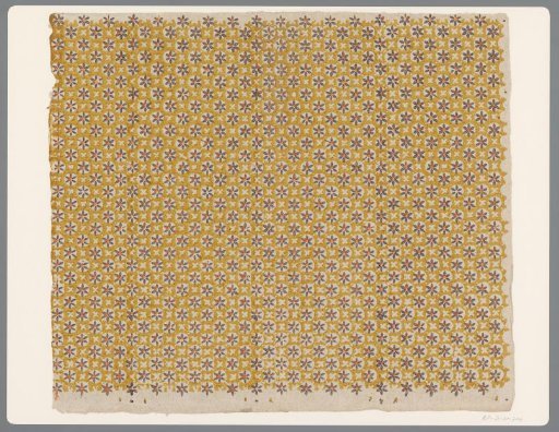 Sheet with scattered pattern of floral motif